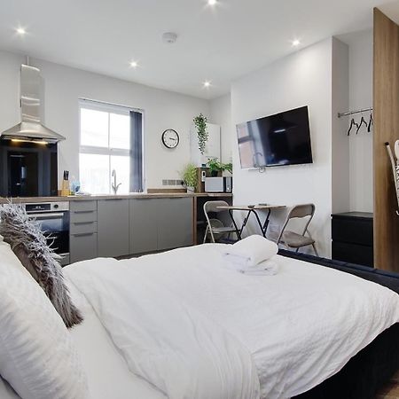 Wimbourne Road Apartment 1 บอร์นมัธ ภายนอก รูปภาพ
