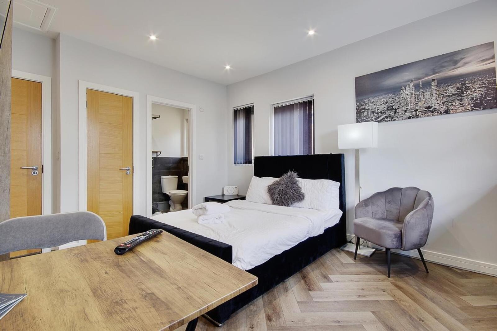 Wimbourne Road Apartment 1 บอร์นมัธ ภายนอก รูปภาพ